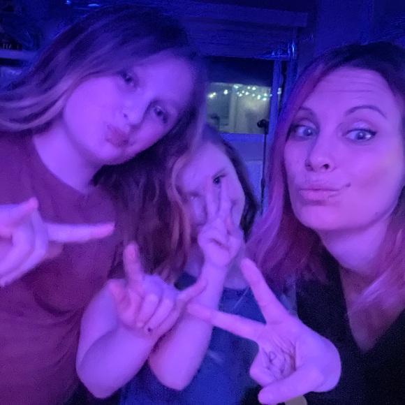 Meet your Posher, Bree - Picture 11 of 15